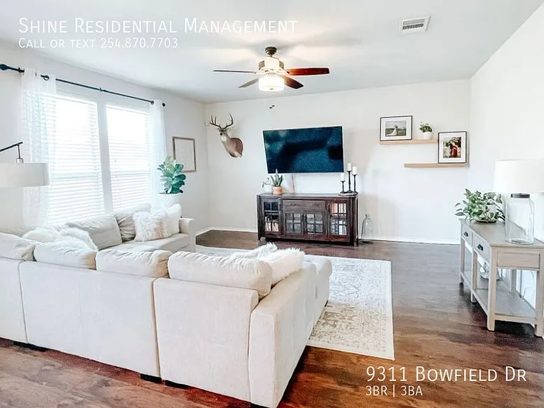 9311 Bowfield Dr — Photo 2