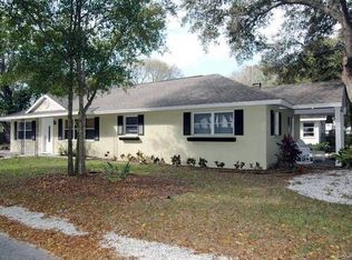 2296 Arlington St, Sarasota, FL 34239