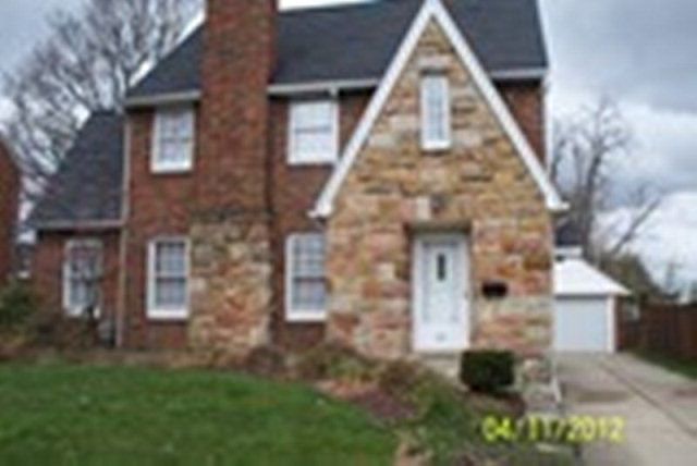 1st image of 368 Townview Cres