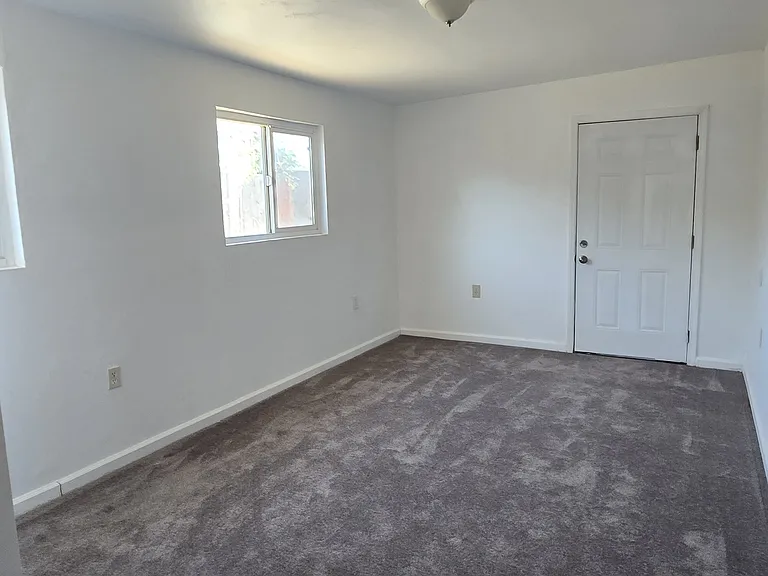 144 E Avenue Q — Photo 8