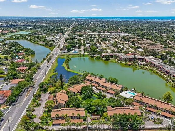 5326 LAKE ARROWHEAD TRAIL #7, SARASOTA, FL 34231