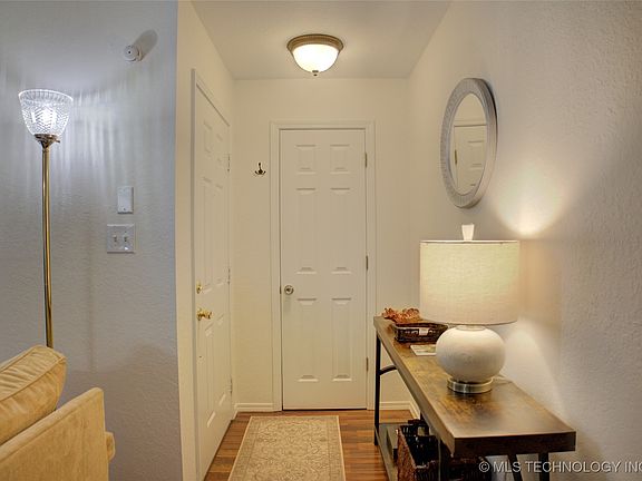 3rd image of 4711 E 93rd Ct #25-E