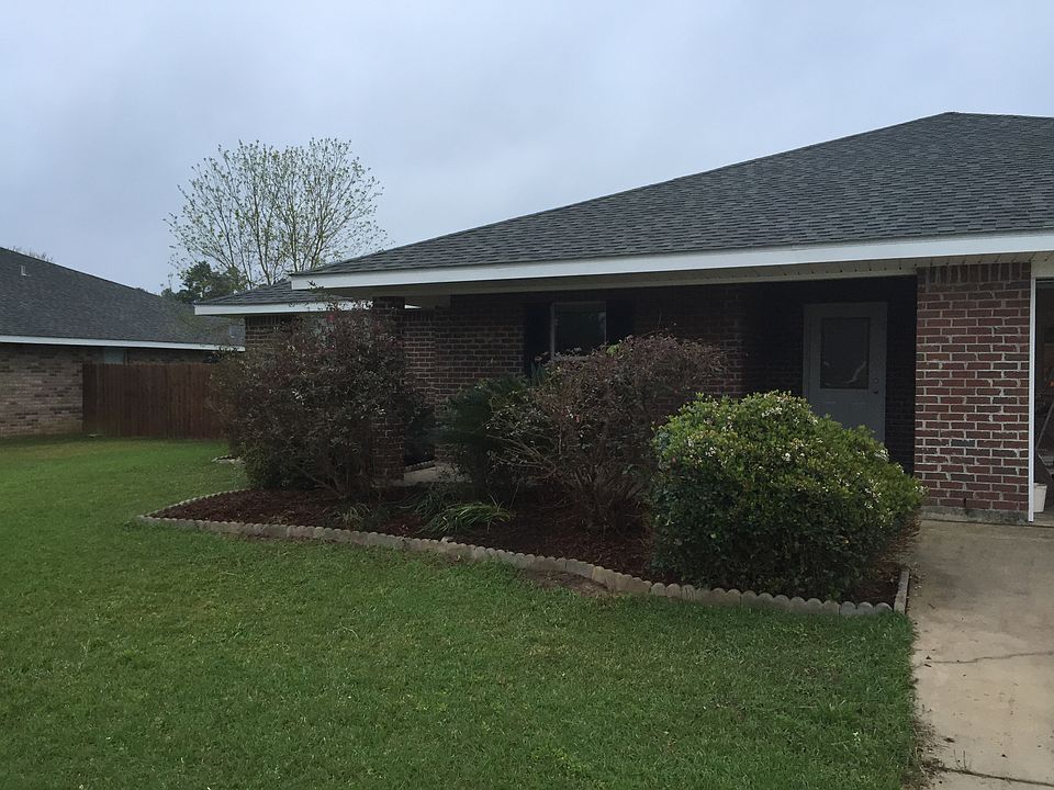 Landscaped Front Yard