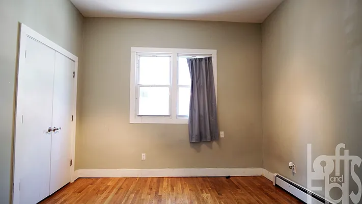 Rented by Lofts and Flats LLC | media 14