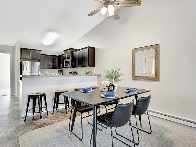 Copperleaf Townhomes — Photo 11