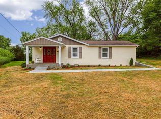 5126 Flat River Rd, Farmington, MO 63640