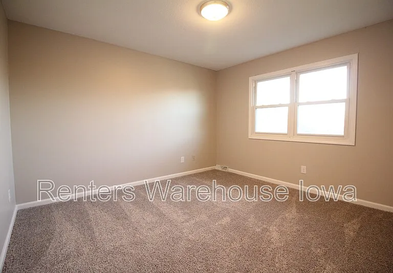 4926 Madison Ave — Photo 15