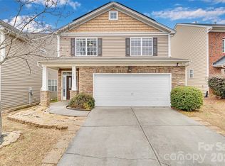 738 Lumber Ln, Charlotte, NC 28214