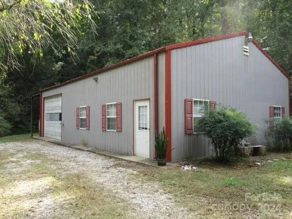 3419 Us Highway 70 W, Old Fort, NC 28752