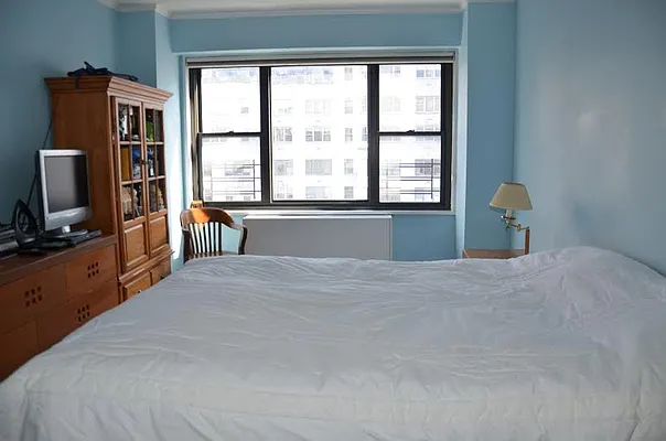 Sold by La Seven Inc. | media 29