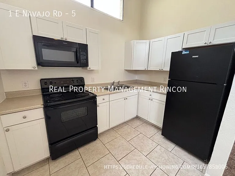 1 E Navajo Rd #5 — Photo 3