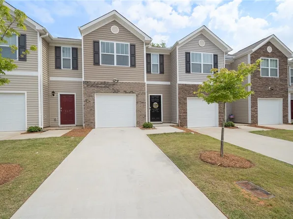 119 Southridge Ct, Easley, SC 29642
