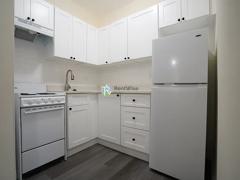 50 Huntington Ave #2 — Photo 4
