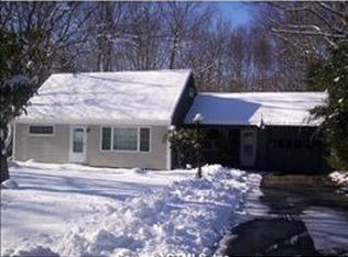 11 Myrna Dr, Marlborough, CT 06447