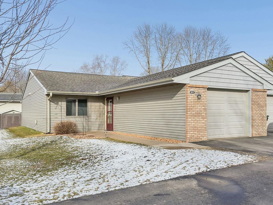 1st image of 831 Cedar Ct #9A