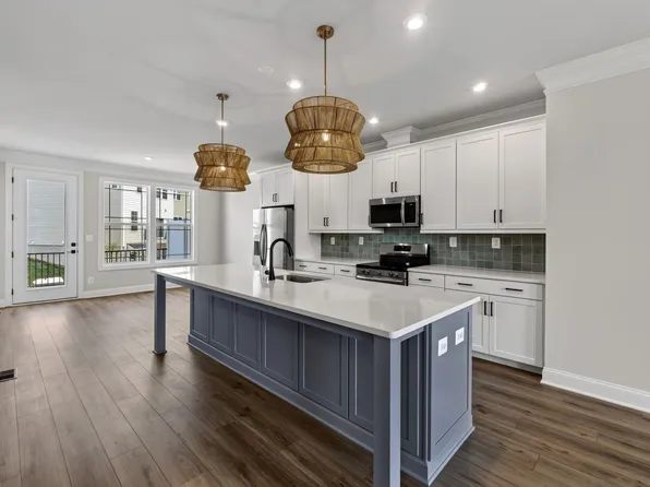 788 Park Ridge Dr, Crozet, VA 22932