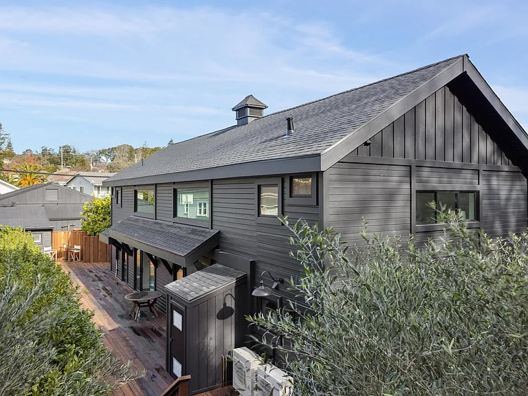 303 Bodega Ave — Photo 32