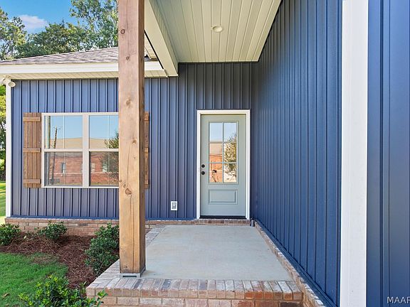 3rd image of 404 N Alabama St
