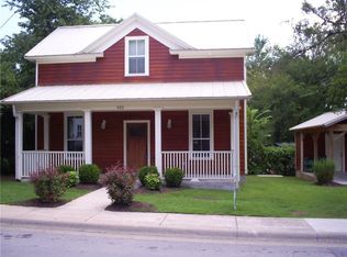 522 S Church Ave, Fayetteville, AR 72701