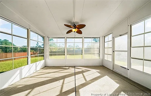 1012 Ronald Reagan Dr — Photo 32