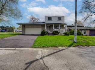 207 Linden Dr, Cambridge, ON N3H 4Y1