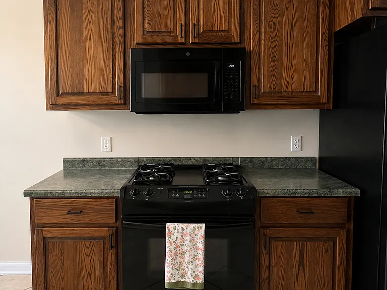 201 Fountain Crest Dr — Photo 16