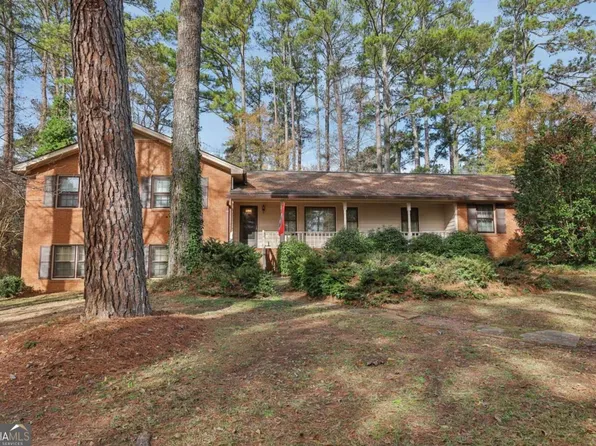 140 White Rd, Fayetteville, GA 30214