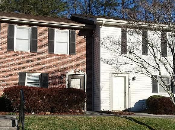 1st image of 2015 Heritage Pl #2015