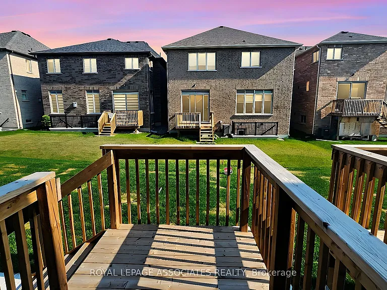 36 Velvet Dr — Photo 14