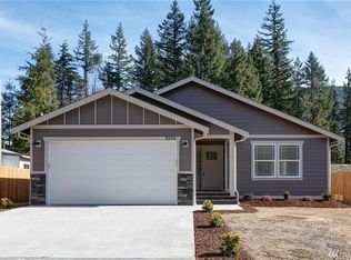 8506 Golden Valley Dr, Maple Falls, WA