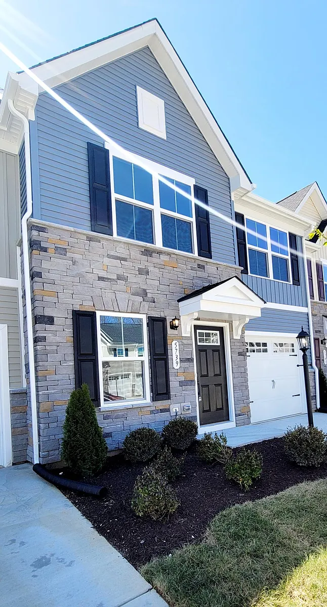 Building Photo - 5739 Addison Gate Dr