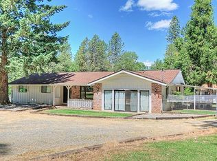 521 Triller Ln, Grants Pass, OR 97527