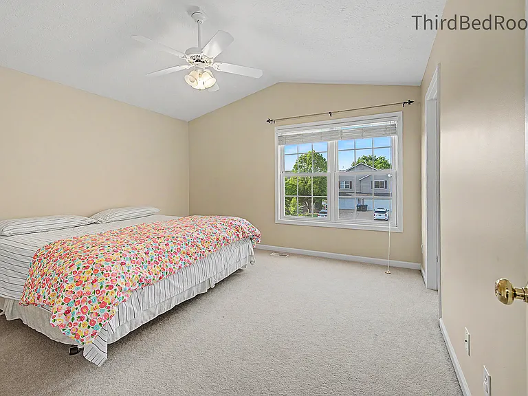 2819 Gill St — Photo 35