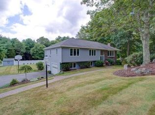 52 Willowgate Rise, Holliston, MA 01746