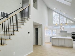 1671 Cedar Hollow Way, Reston, VA 20194