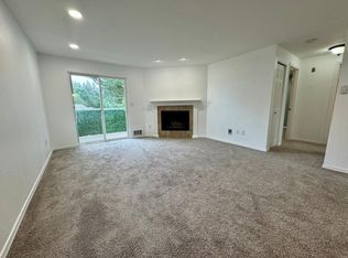 1127 N 198th St UNIT A302, Shoreline, WA 98133
