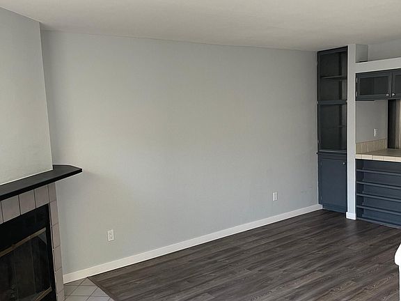 4th image of 1222 Essex St APT 3