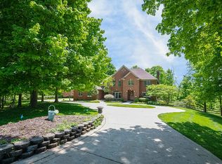 776 Stonebridge Dr, Cincinnati, OH 45233