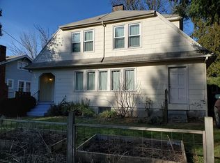 127 NE Lombard St, Portland, OR 97211