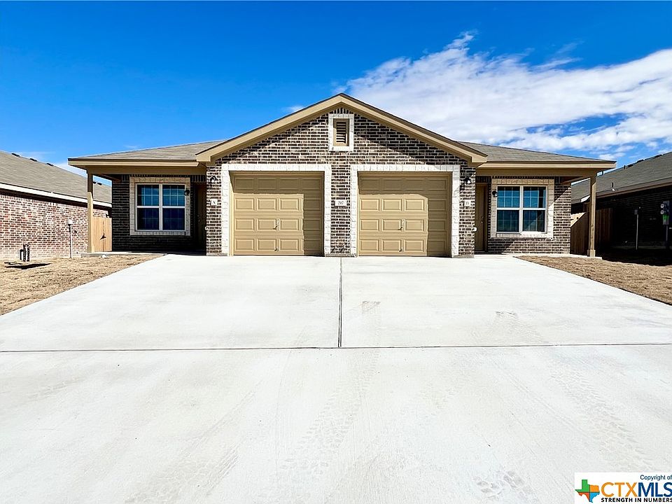 1st image of 217 Dolphin Dr