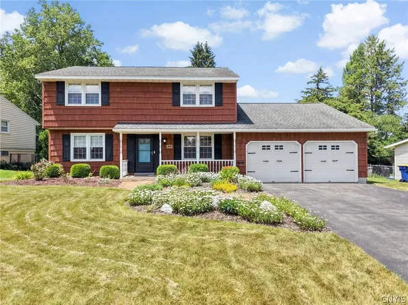 419 Blueberry Ln, Syracuse, NY 13219