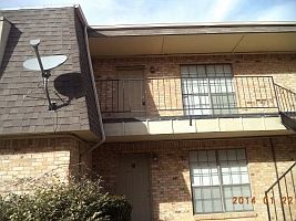 1st image of 223 Vista Way