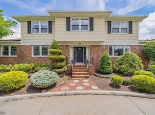 315 Greenwood Ave, Florham Park, NJ 07932