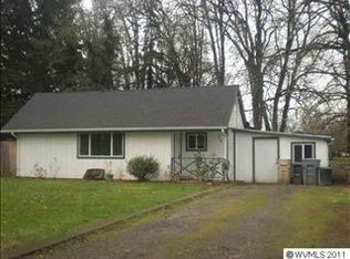2660 Acorn St, Lebanon, OR 97355