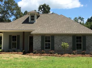 41096 Kinkade Dr, Hammond, LA 70403