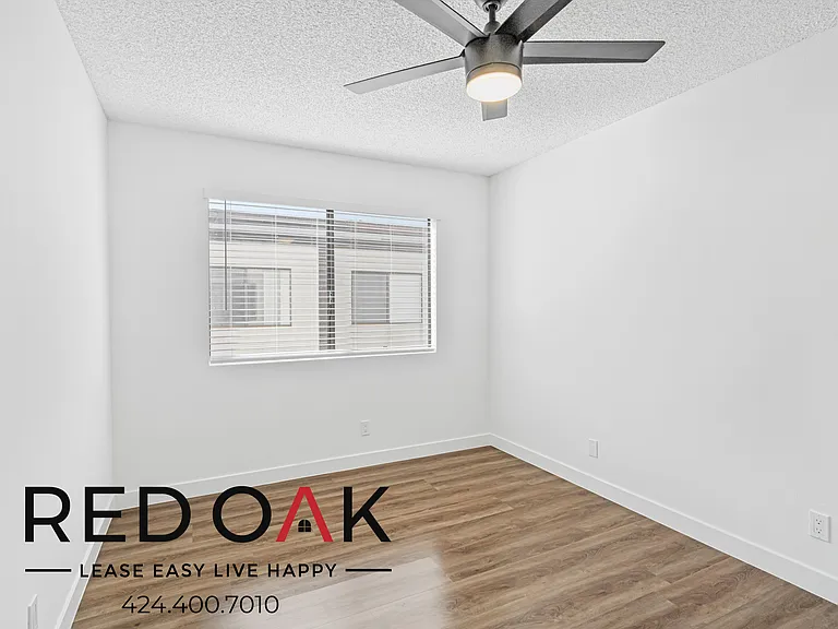 1214 W Gardena Blvd #6 — Photo 14