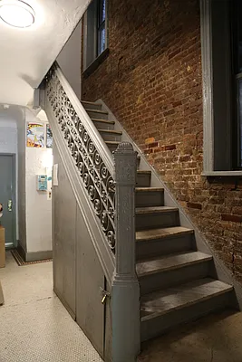 Rented by The Downtown LLC | media 24