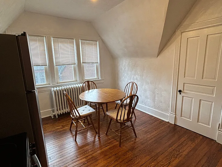 425 N Main St #3F — Photo 8