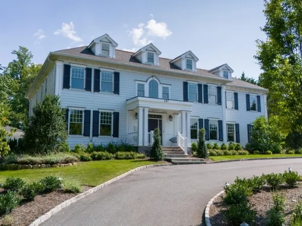 281 HARTSHORN DRIVE, Millburn Twp., NJ 07078