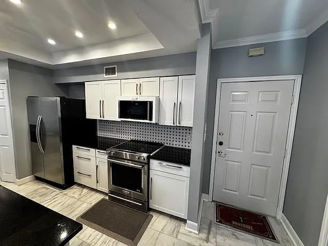 1704 West Ave #103 — Photo 6